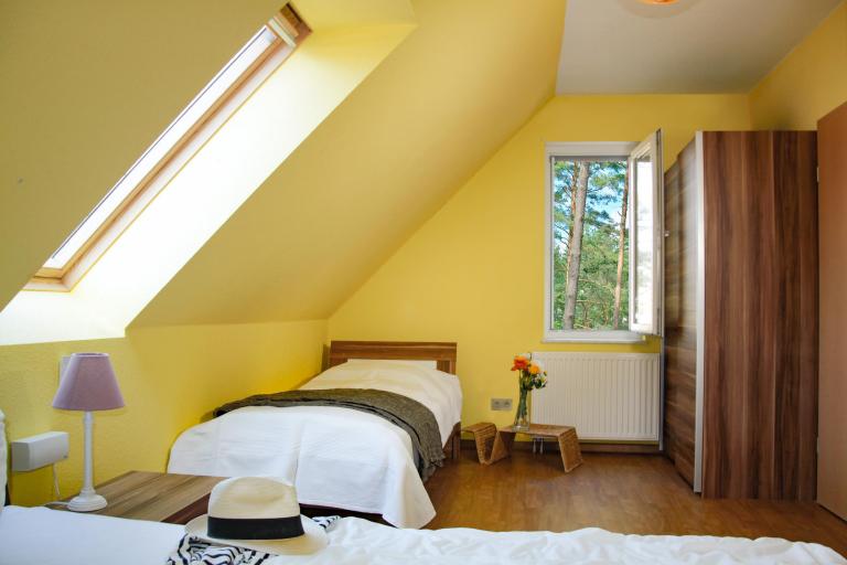 IMG_6558 Ferienwohnung - Gelbes Zimmer